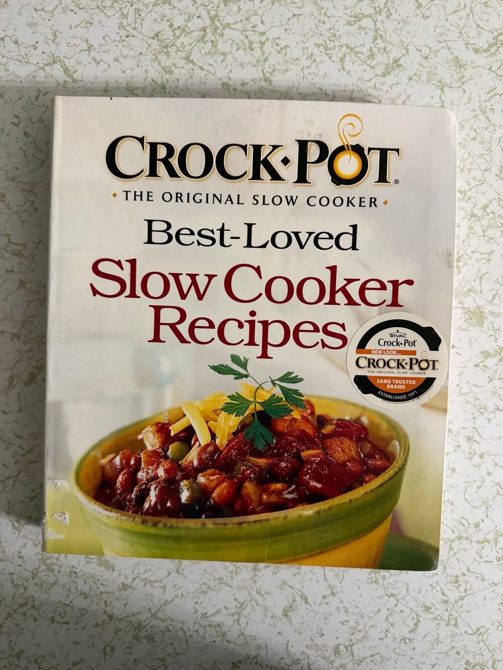 Crock-Pot Best-Loved Slow Cooker Recipes Hardcover Cookbook 190+ Recipes